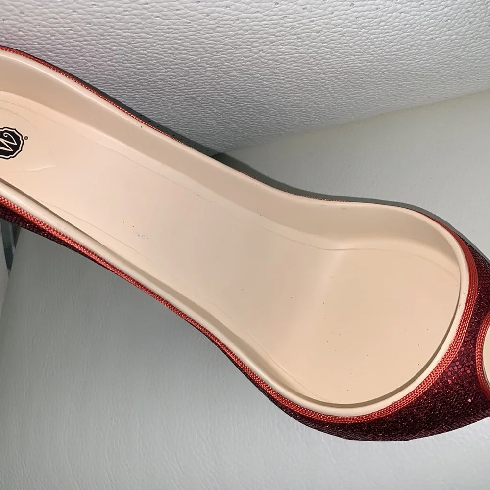 Wild Eye Designs High Heel Bottle Holder, Red Sequins‎